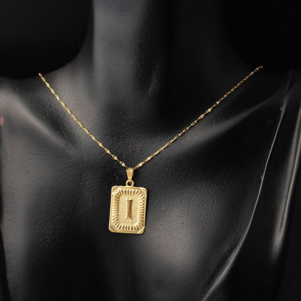 14 Ayar Altın I Harf Kolye Kare Plakalı