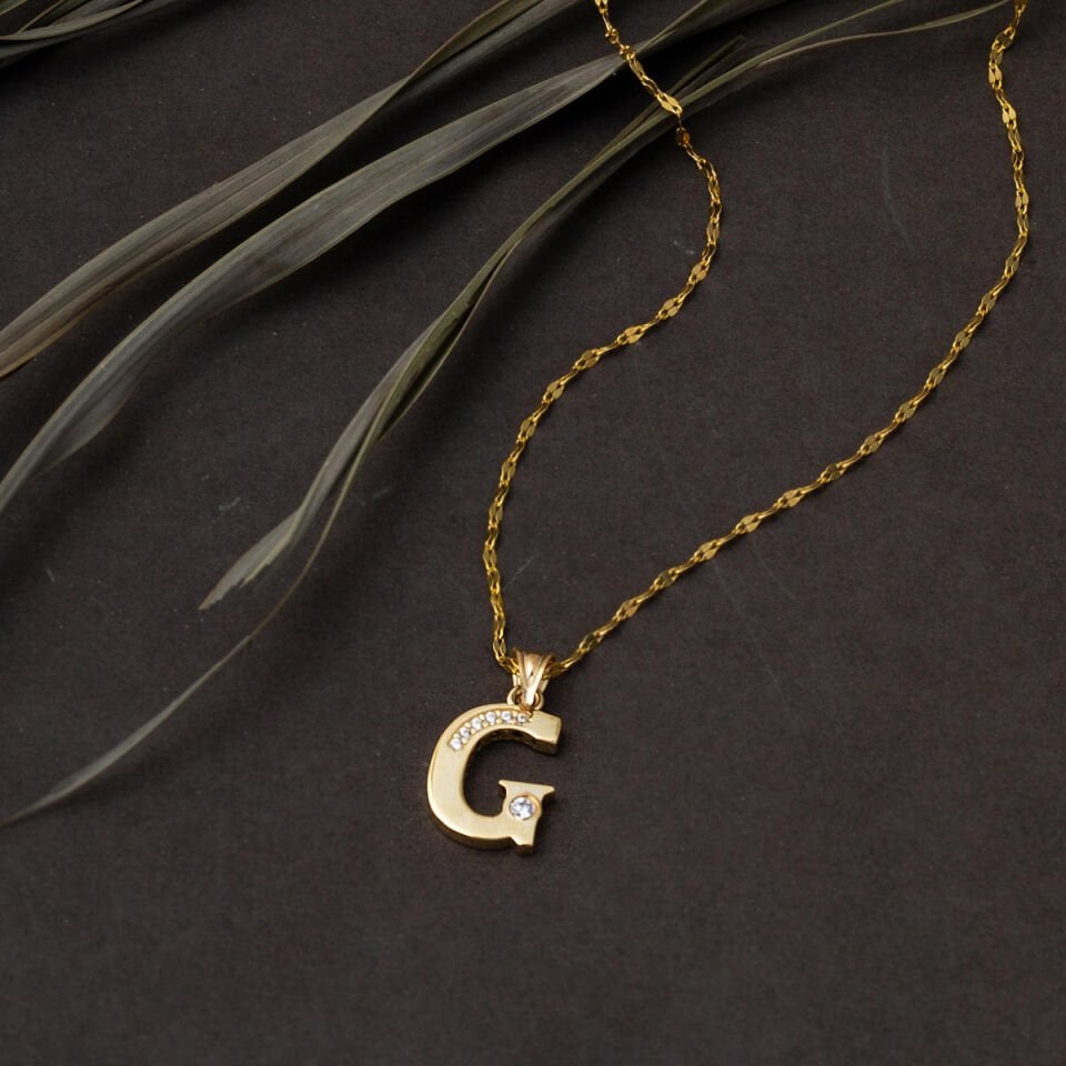 Lettera G Harfi 14 Ayar Altın Zincirli Kolye