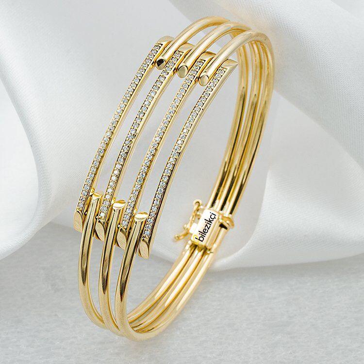 4 Sıralı Taşlı Altın Kaburga Bilezik