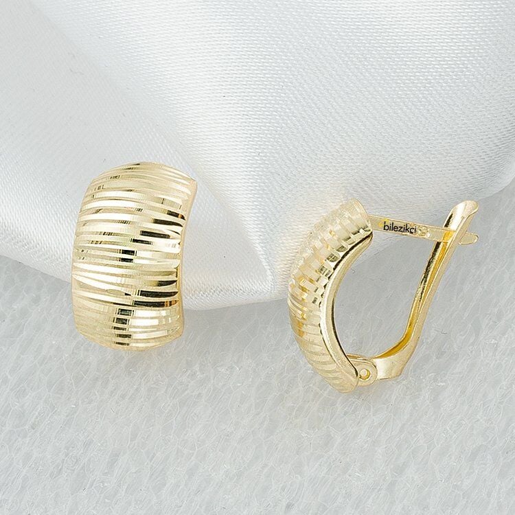 Taşsız 14 Ayar Altın Je Klipsli Küpe