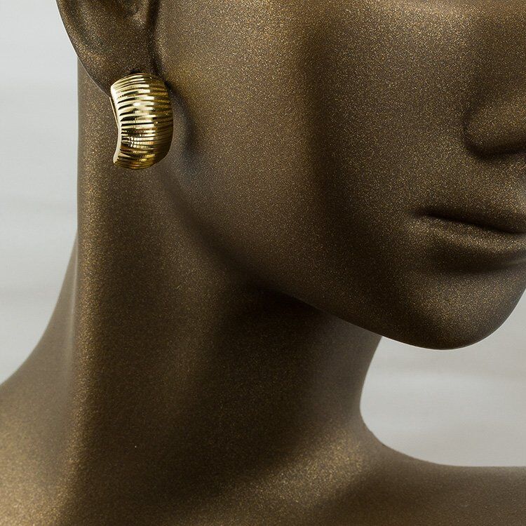 Taşsız 14 Ayar Altın Je Klipsli Küpe