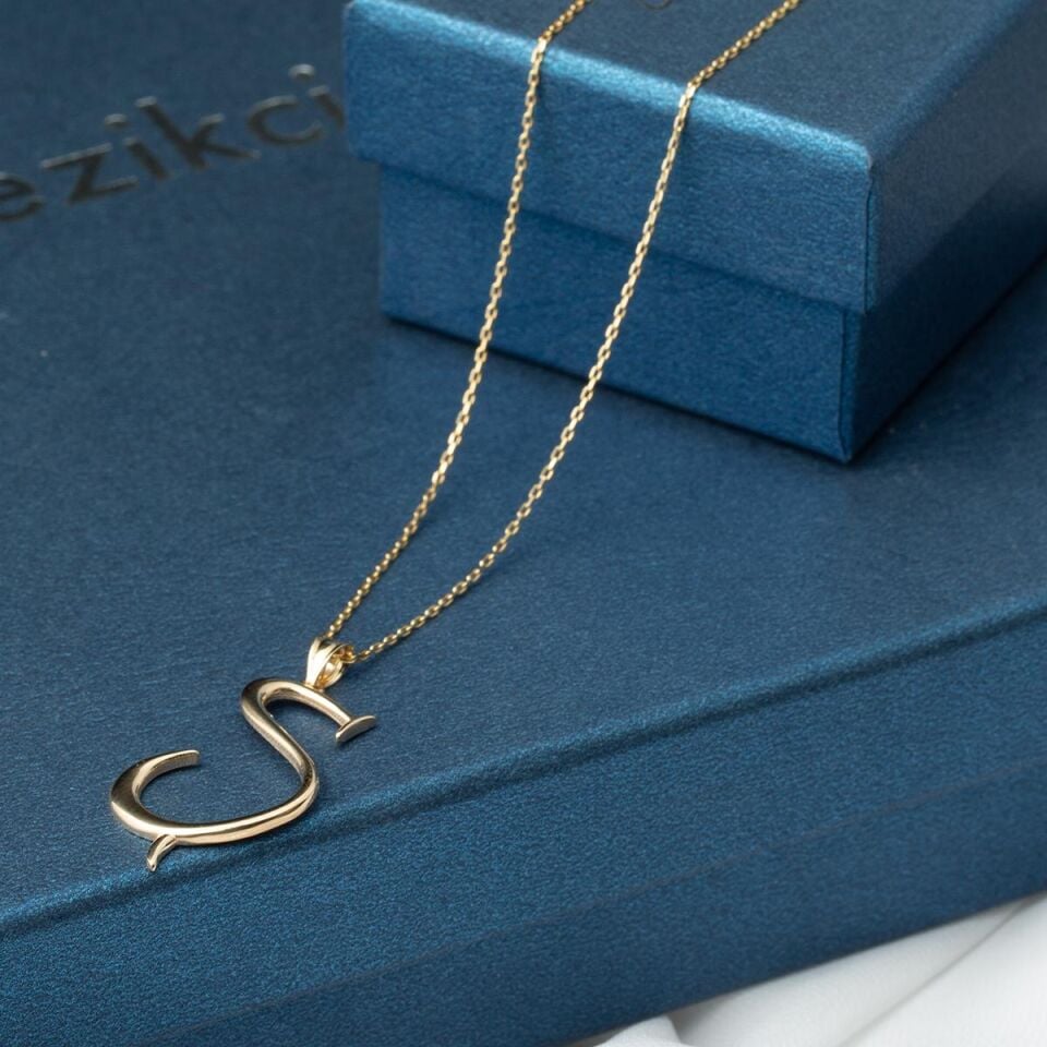 Ş Harfi 14 Ayar Altın Kolye