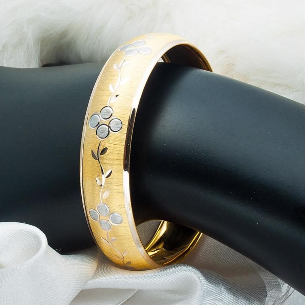 1,5 Cm Enli 14 Ayar Altın Bilezik 13 Gr