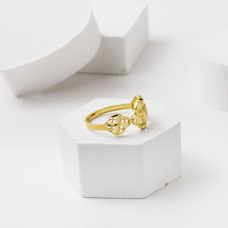 VanCleef 14 Ayar Altın Minimal Yüzük