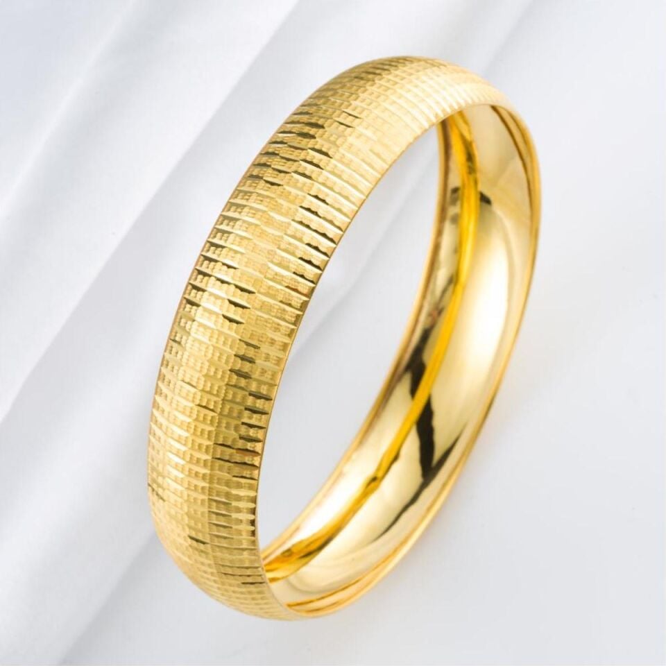 1,5 Cm Enli 14 Ayar Altın Bilezik 13 Gr