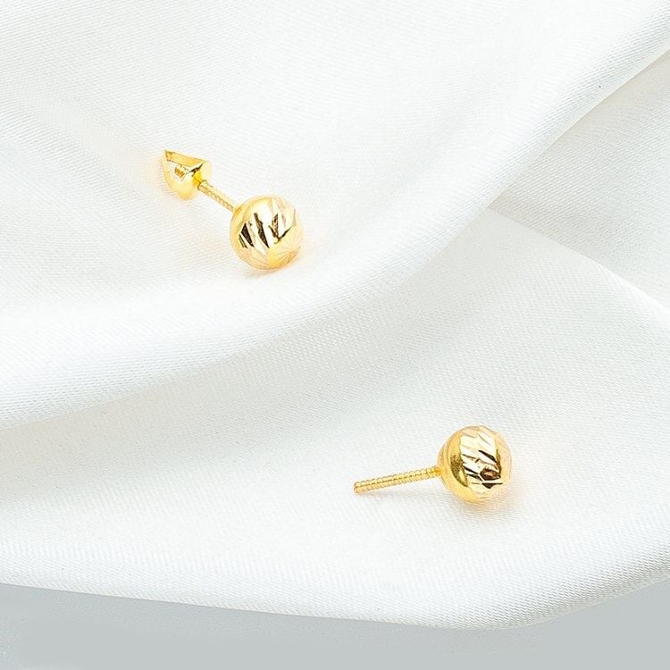 Toplu 22 Ayar Vidalı Altın Küpe