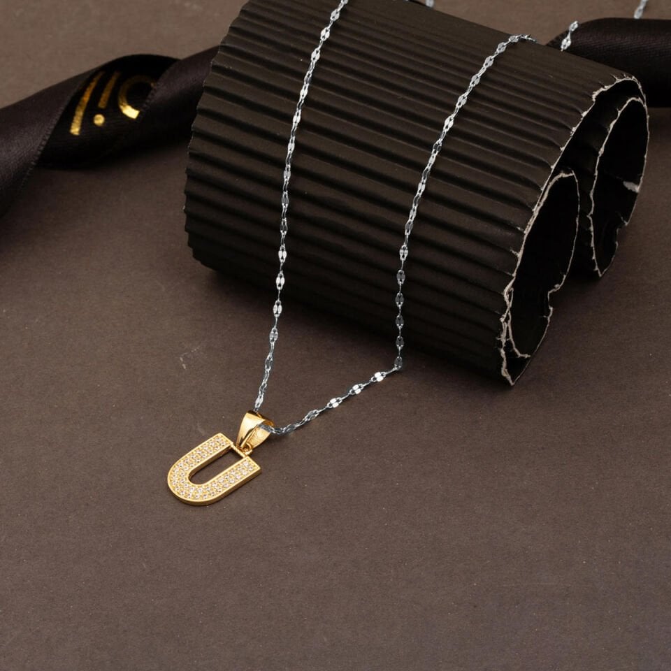 U Baş Harfi 14 Ayar Altın Kolye Ucu