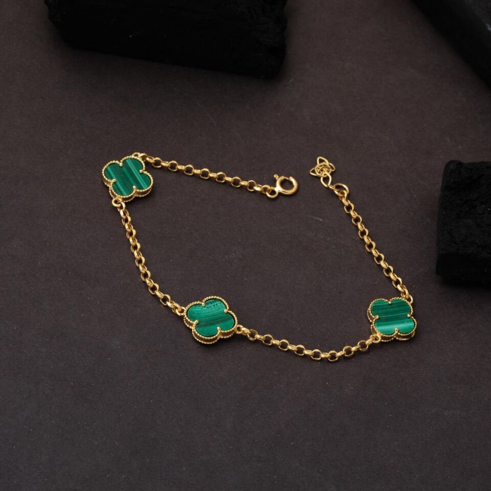 Yeşil Yonca Taşlı Altın Spor Bileklik