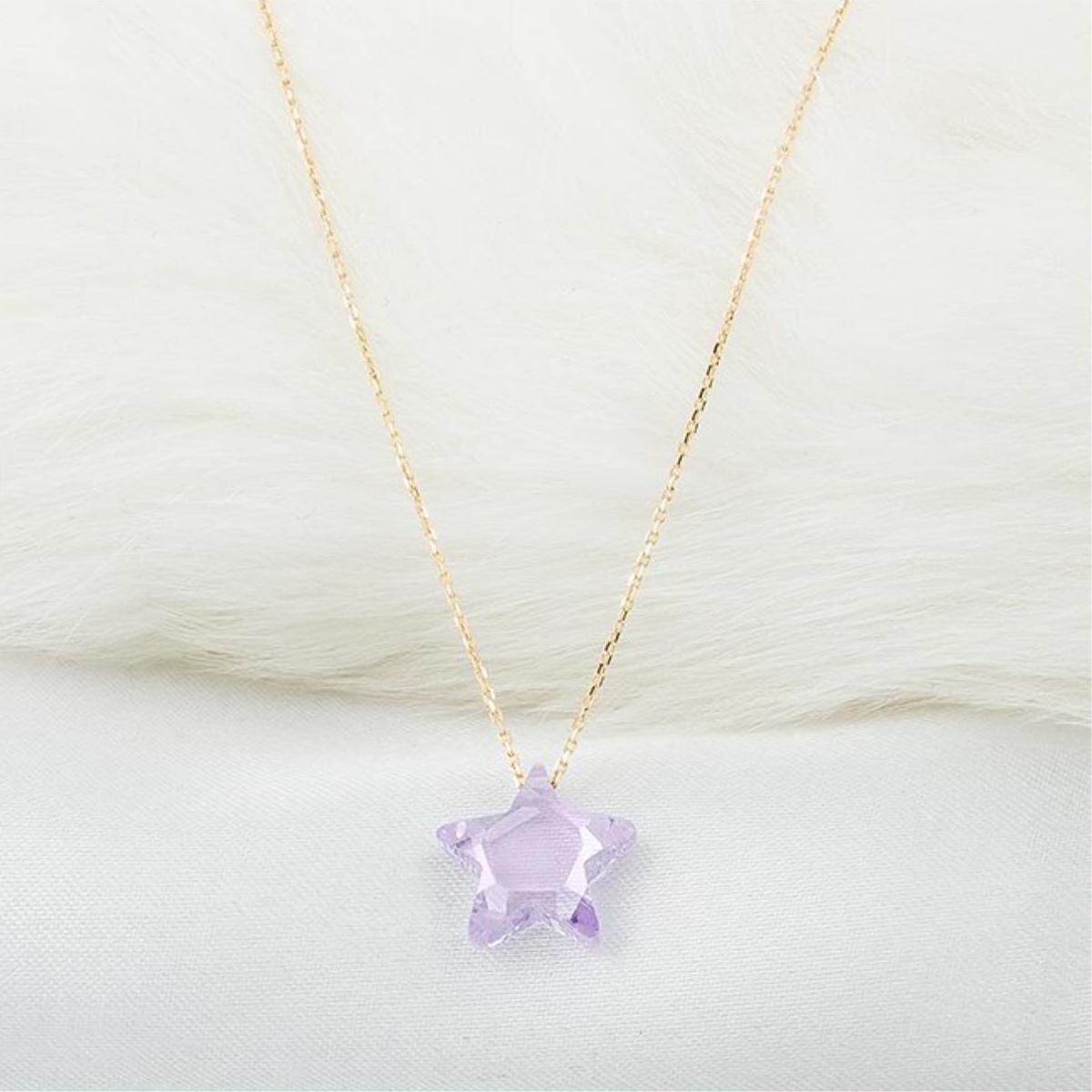 Lila Renkli Yıldız Taşlı 14 Ayar Altın Kolye