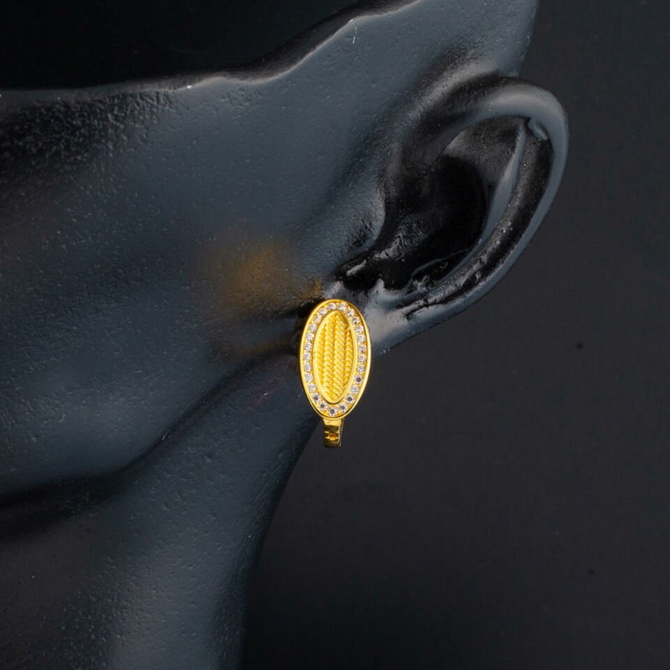 14 Ayar Oval Taşlı Hasır Altın Küpe