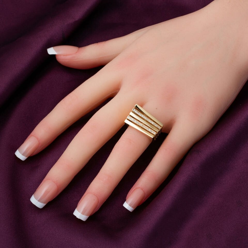 Asimetrik Tasarım 14 Ayar Fantezi Altın Yüzük