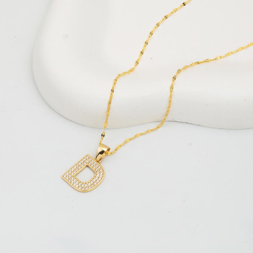 14 Ayar Altın D Harfi Kolye