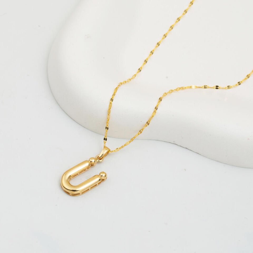 Balon Ü Harfi 14 Ayar Altın Kolye