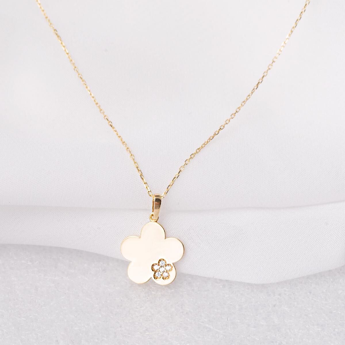 Papatya 8 Ayar Altın Kolye