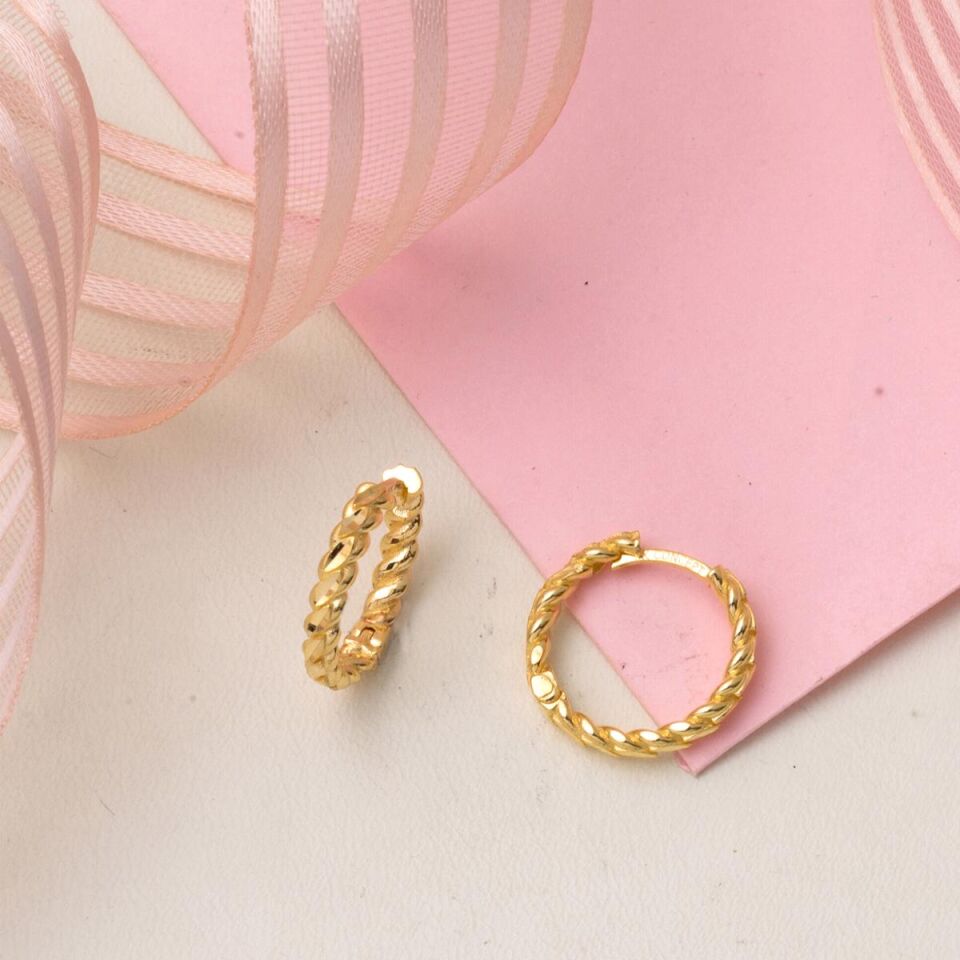 Burma Halka Altın Küpe - 1,5 cm Çaplı