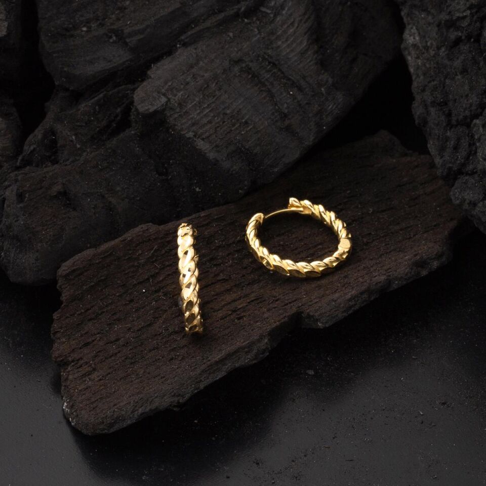 Burma Halka Altın Küpe - 1,5 cm Çaplı