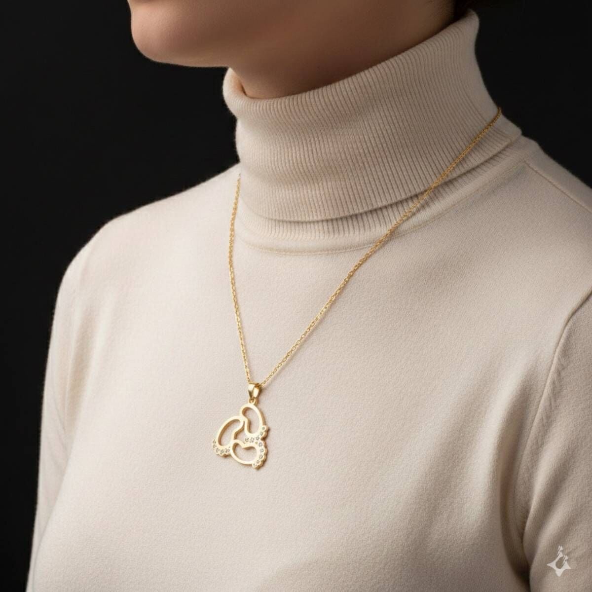 Üç Kalp İzli Anne Kolyesi