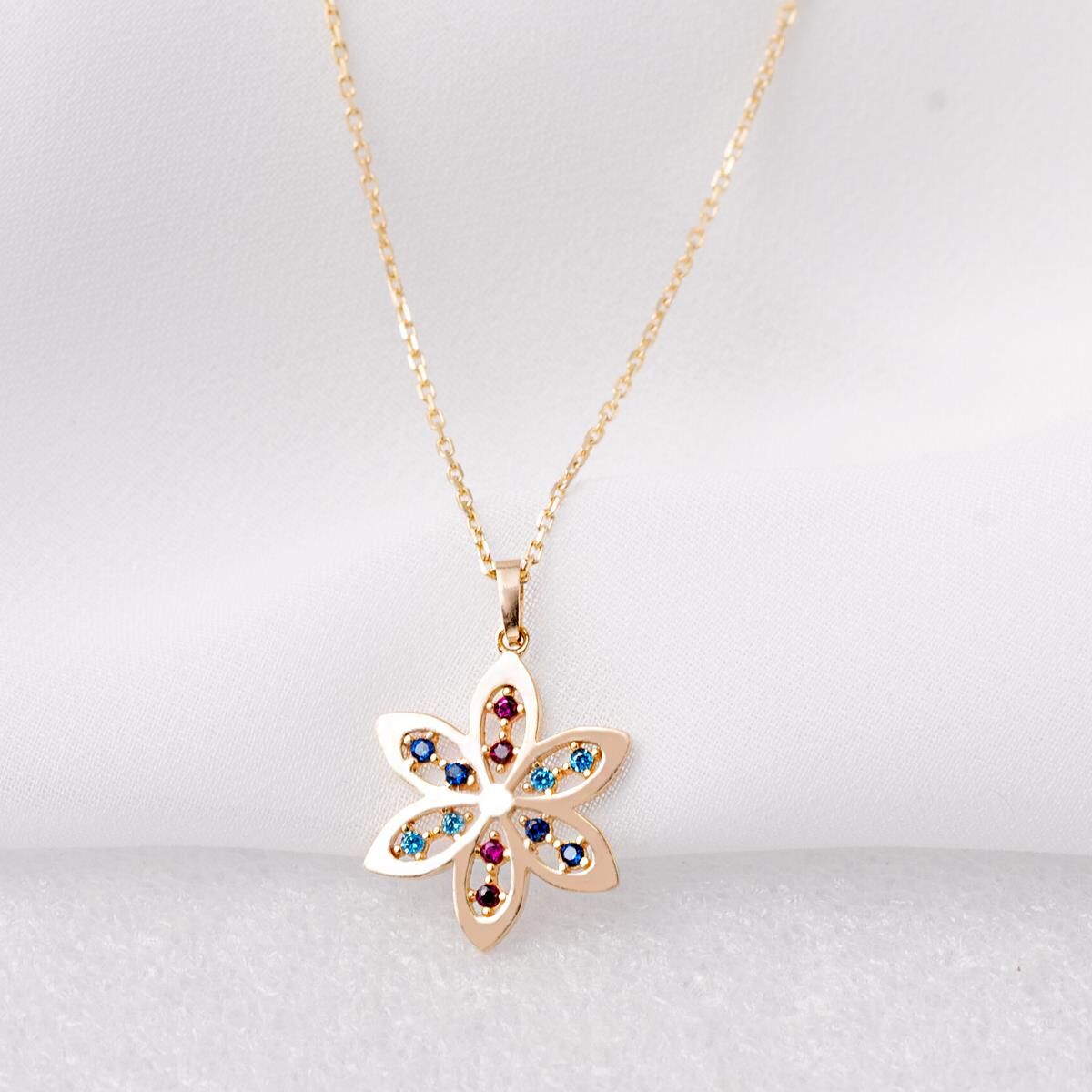 Papatya 8 Ayar Altın Kolye