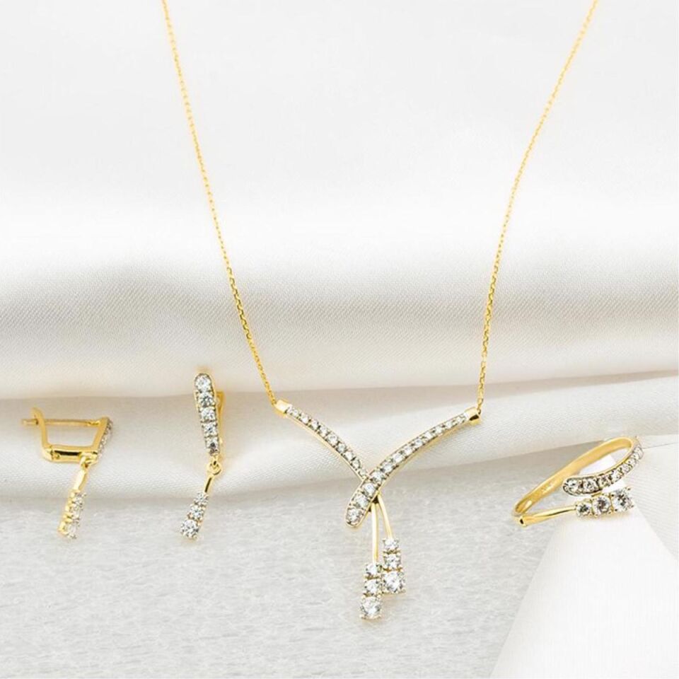 Sarkıt Taşlı 14 Ayar Altın Takı Seti