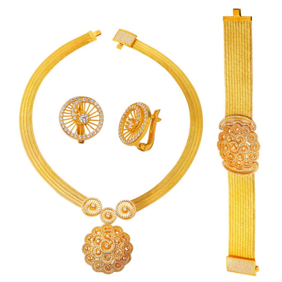 Taşlı 11 Sıralı Trabzon Hasır Altın Set