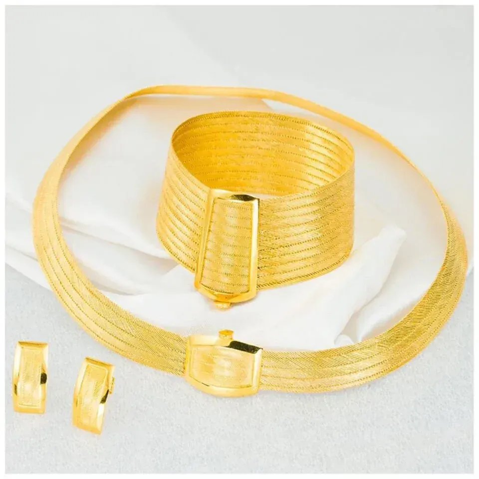 11 Sıralı Taşsız 14 Ayar Trabzon Hasır Takı Seti