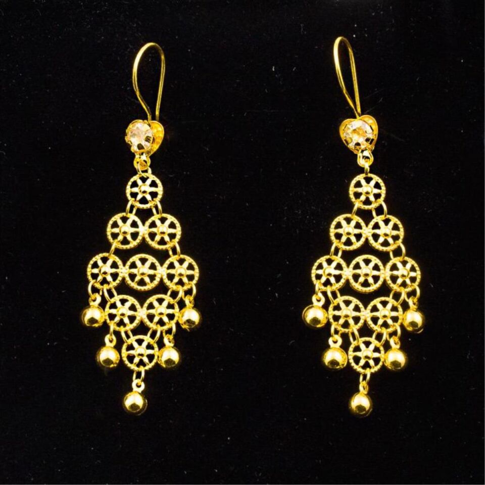 Tektaşlı 22 Ayar Altın Sarkaç Hint Küpesi