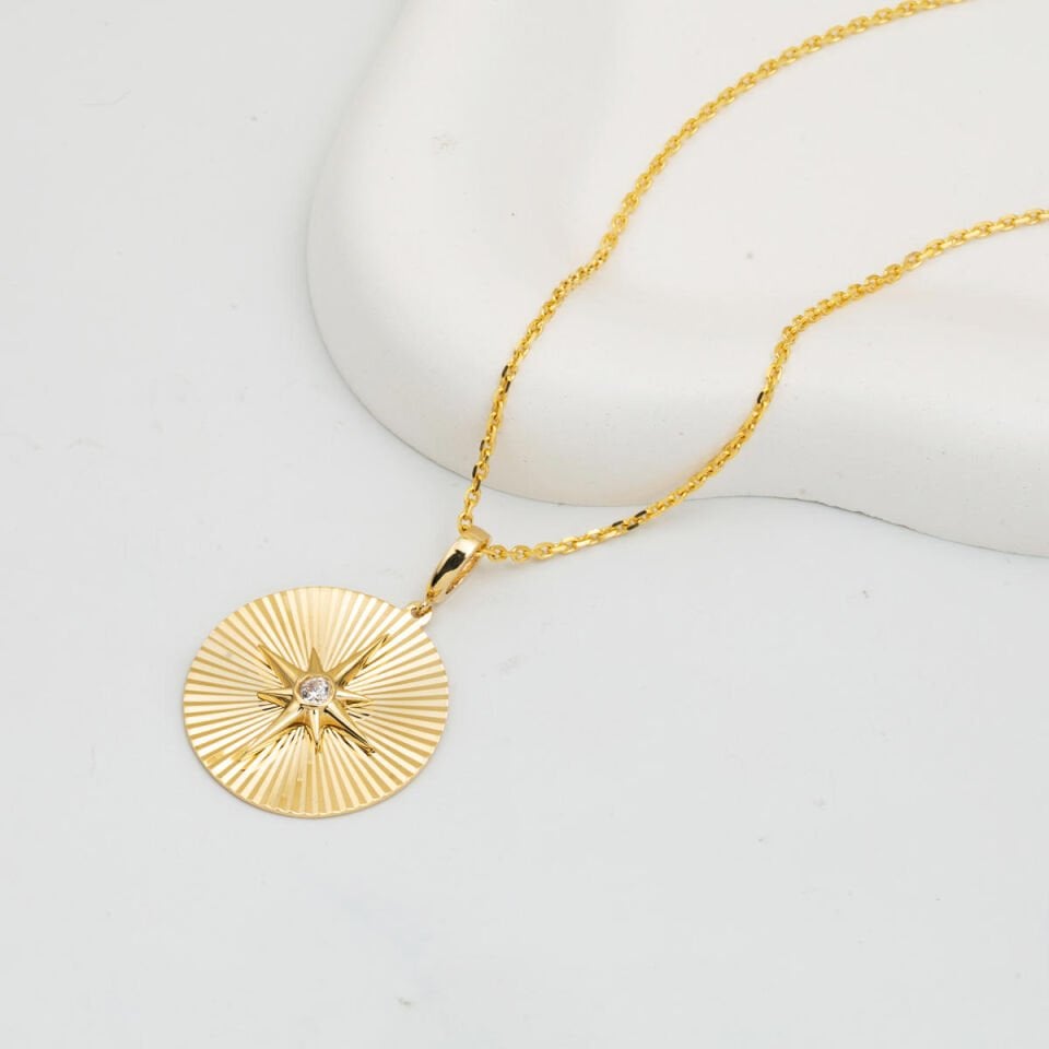 Parıltılı Kuzey Yıldızı 14 Ayar Altın Kolye