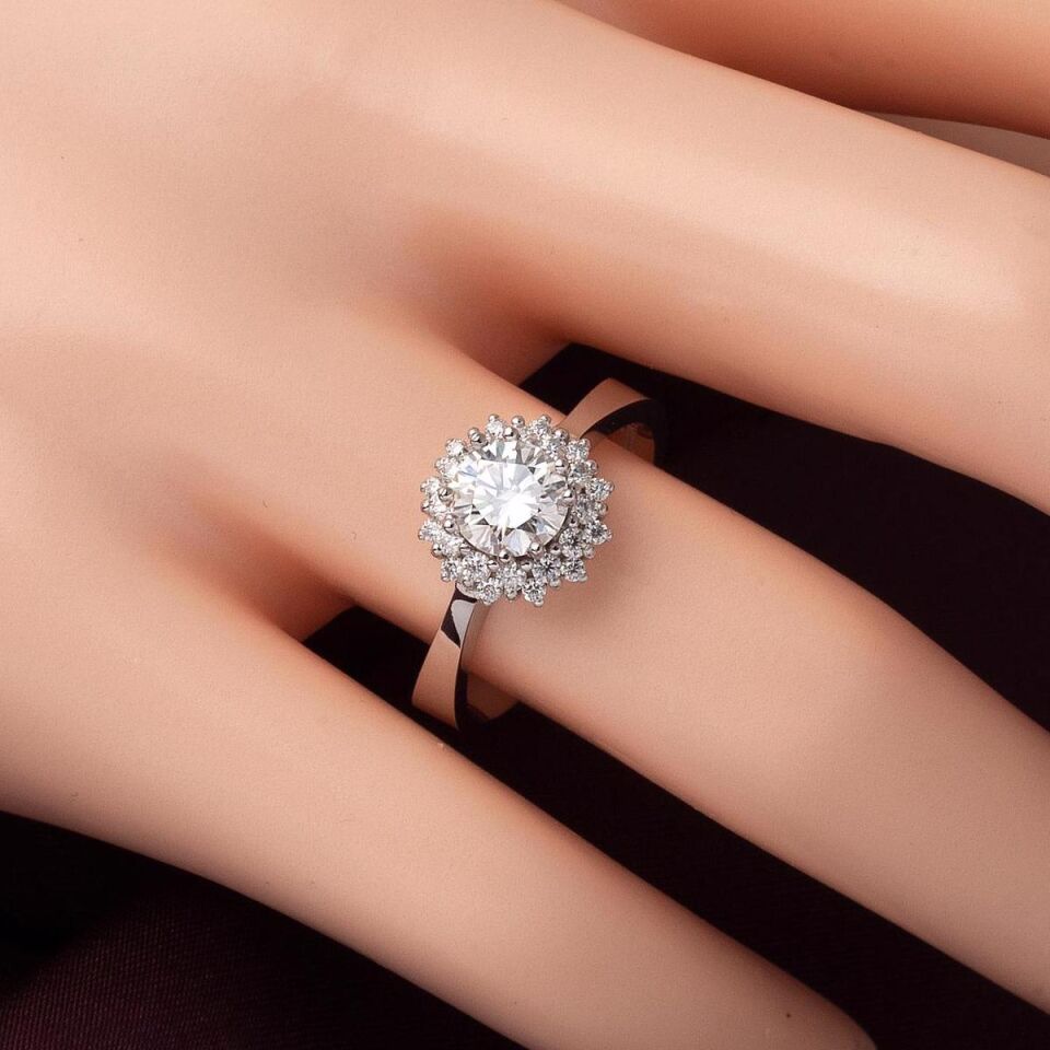 0.60 ct. Yakamoz Pırlanta Yüzük