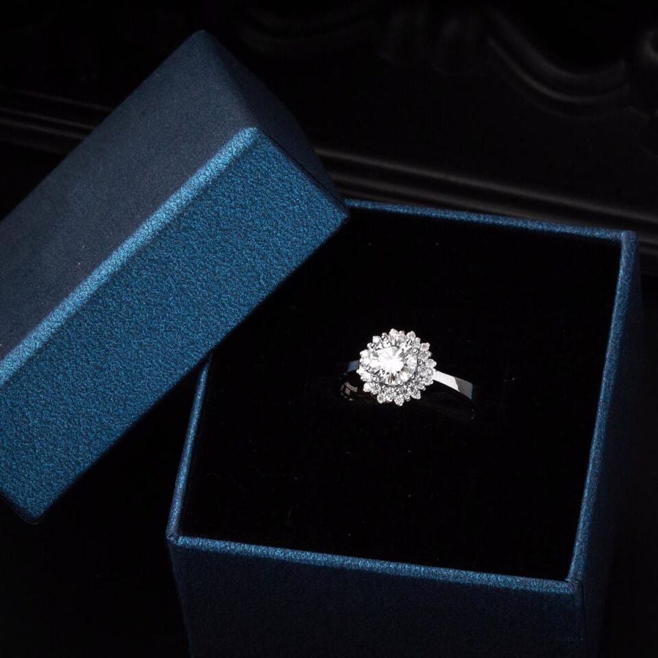 0.60 ct. Yakamoz Pırlanta Yüzük