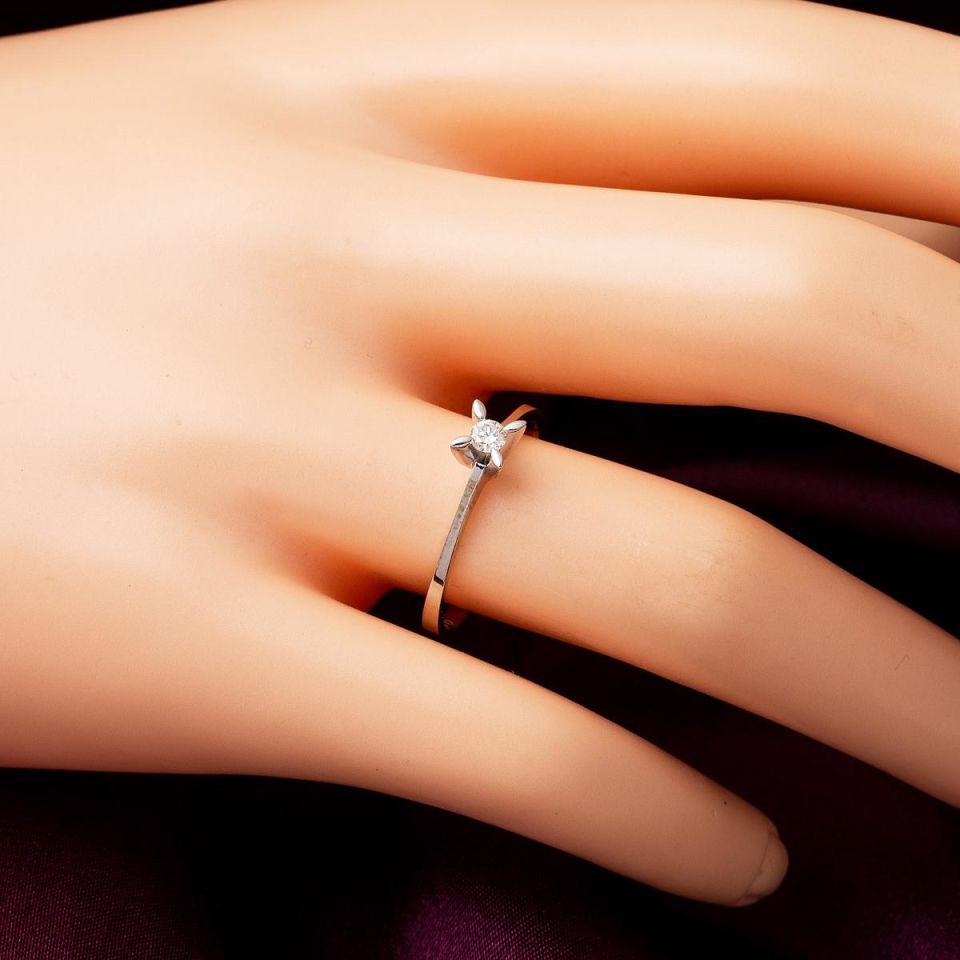 Diamond Tektaş Pırlantalı Yüzük