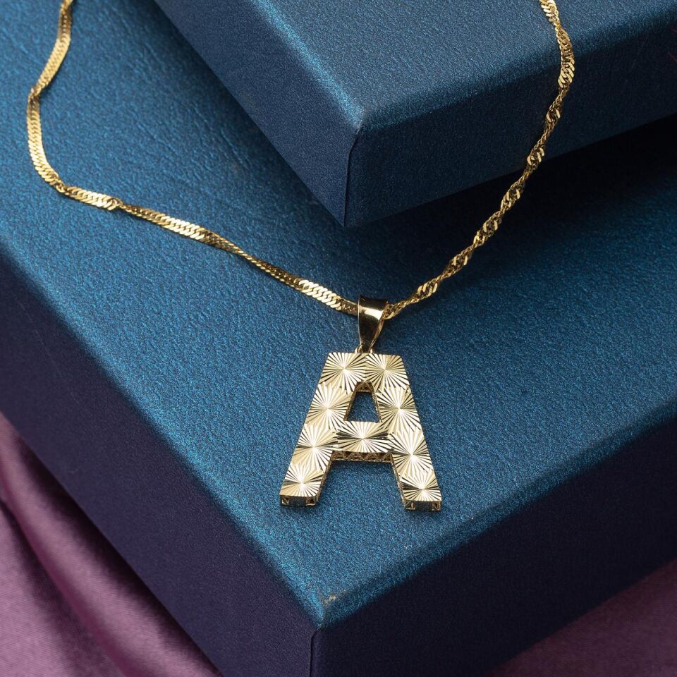A Harfi 3 Boyutlu Altın Kolye