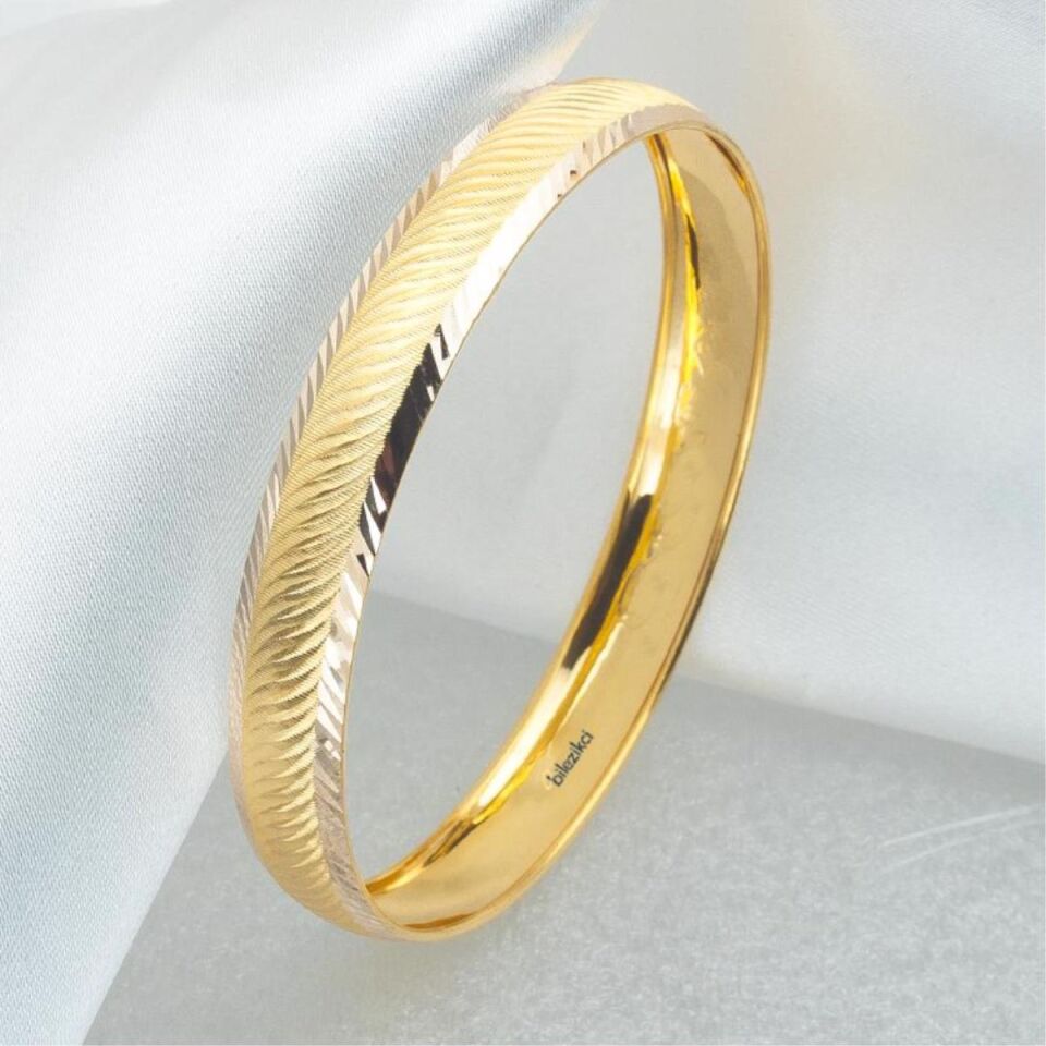 Kesik Setina 8 Ayar Altın Bilezik