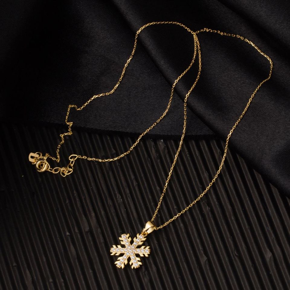 Kartanesi Tasarımlı Altın Kolye