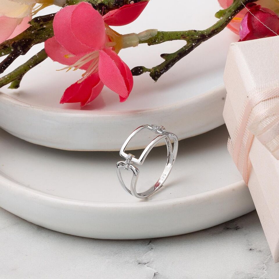 Modernist Tekstürlü Şerit Altın Yüzük