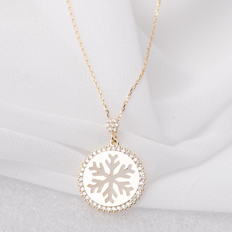 Kar Tanesi 8 Ayar Altın Kolye