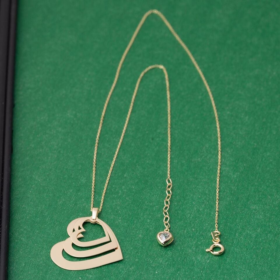 İç İçe Üçlü Kalp Figürlü Altın Kolye