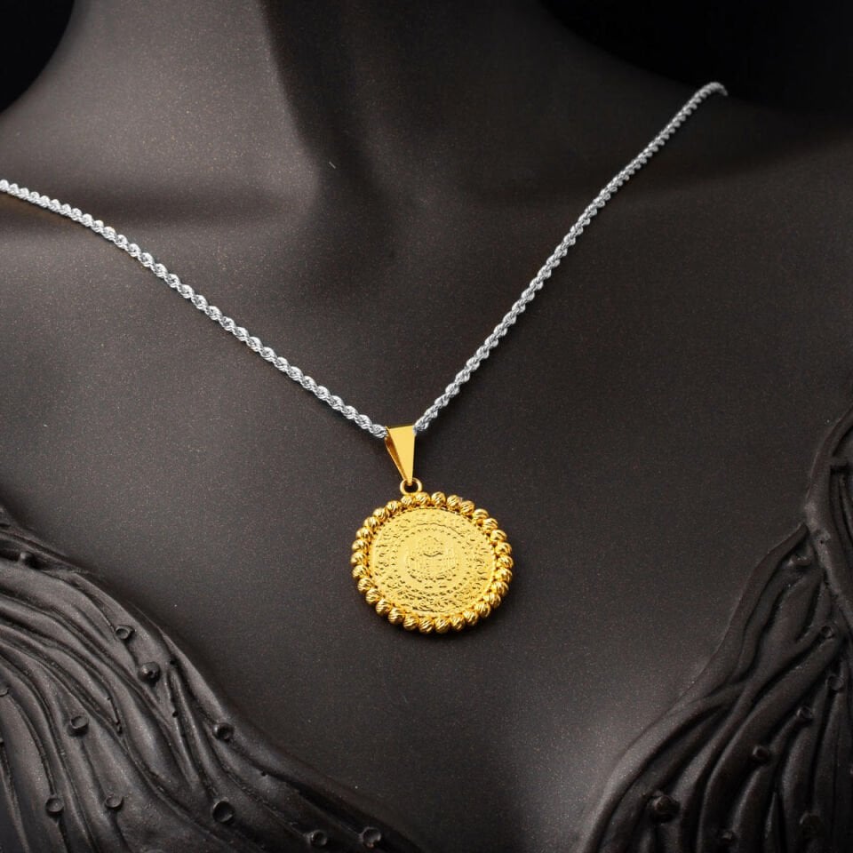 Yarım Altınlı 22 Ayar Zincirsiz Kolye Ucu