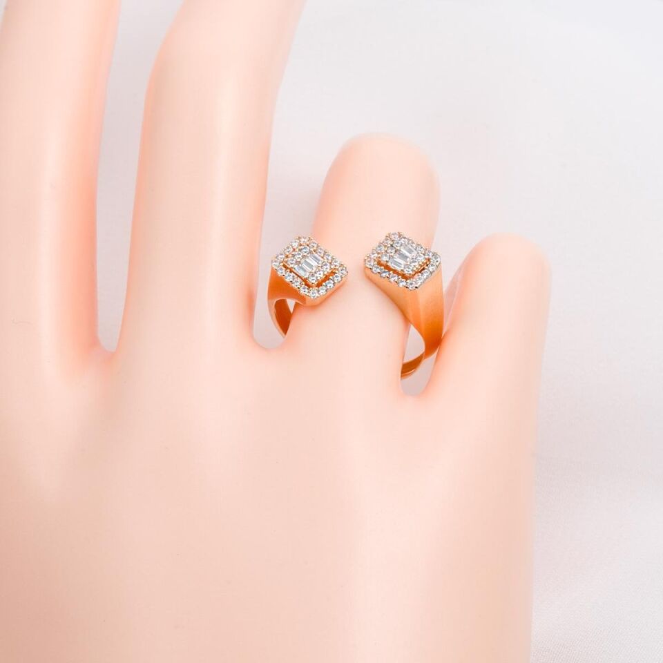 Baget Taşlı 14 Ayar Altın Yüzük