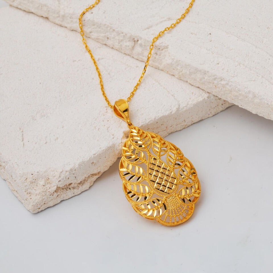 Yaprak Tasarım 22 Ayar Altın Kolye