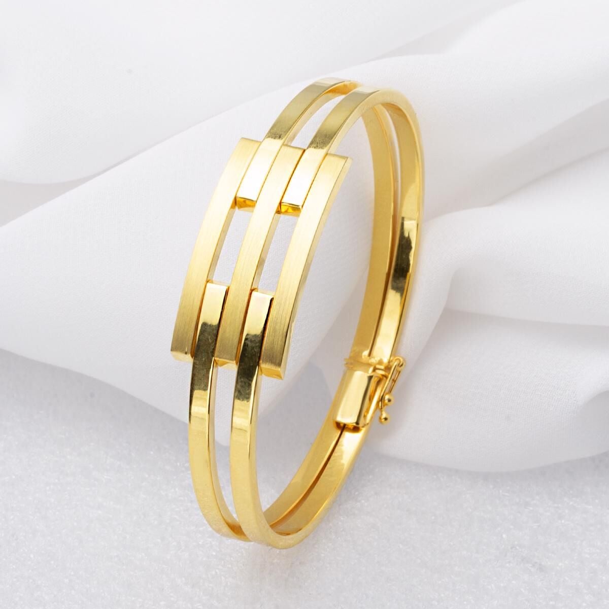 Üçlü Kaburga Kelepçe Altın Bilezik