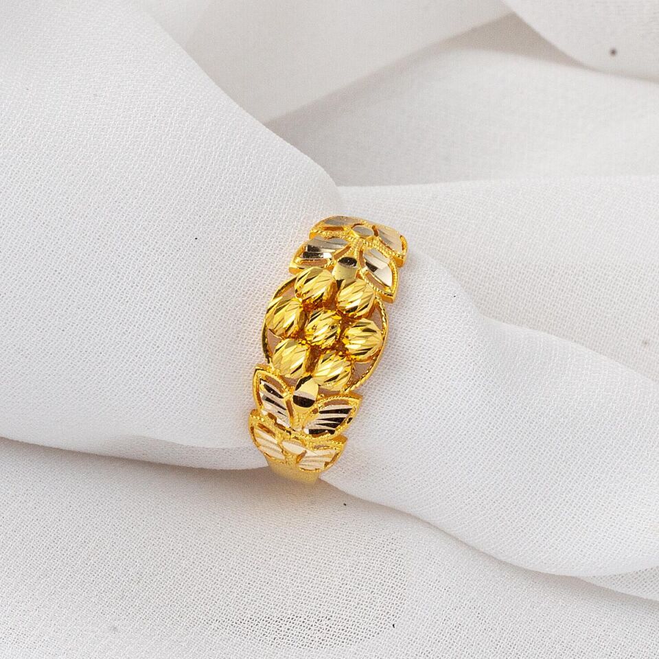 Yaprak Top Top Altın Yüzük