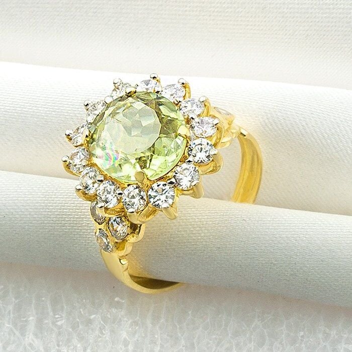 5,11 Carat Sultanayt Taşlı Altın Yüzük