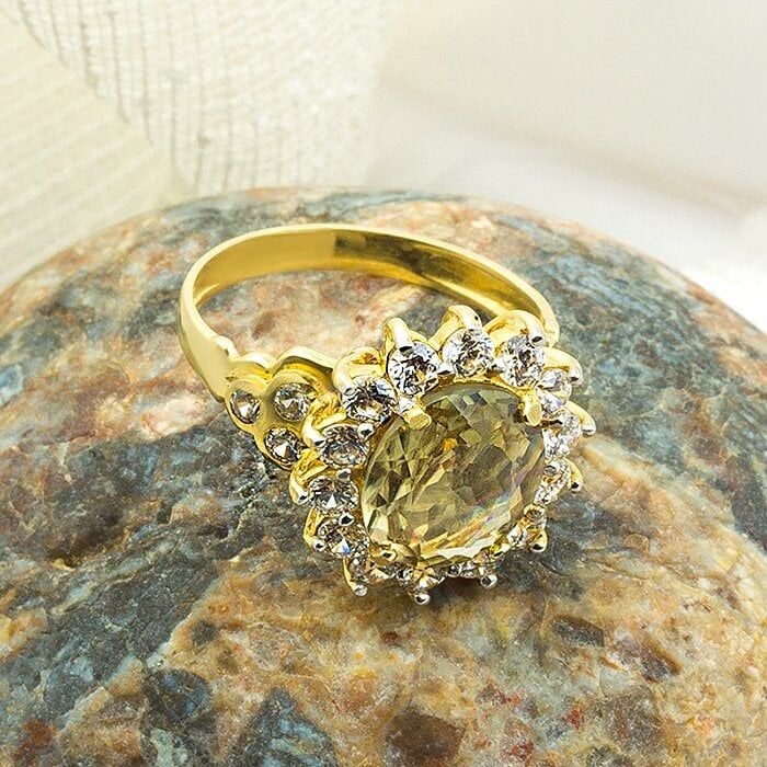 5,11 Carat Sultanayt Taşlı Altın Yüzük