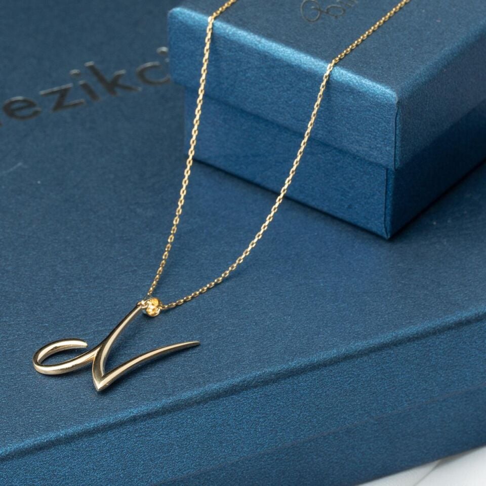 N Harfi 14 Ayar Altın Kolye