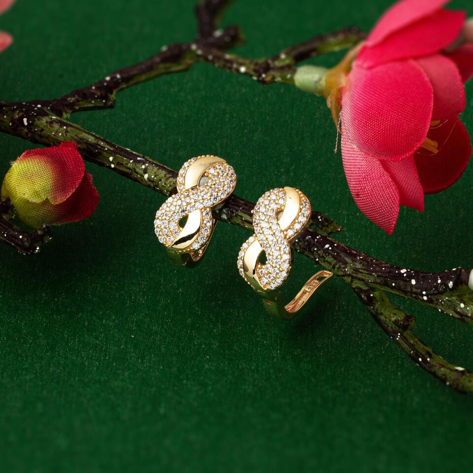 Sonsuzluk Altın Küpe