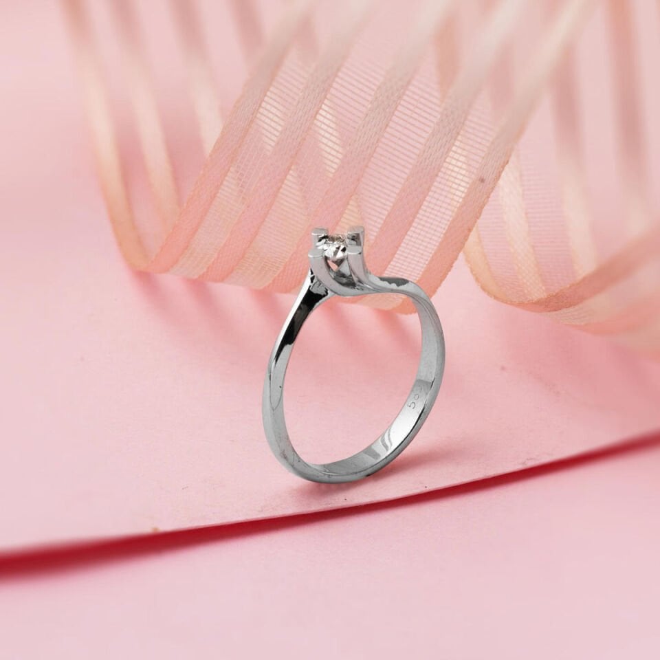 0,04 ct. Mevlana Efekt Pırlanta Tektaş Yüzük