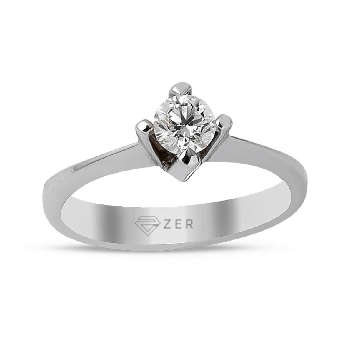 0,17 ct. Çapraz Montür Pırlanta Tektaş Yüzük
