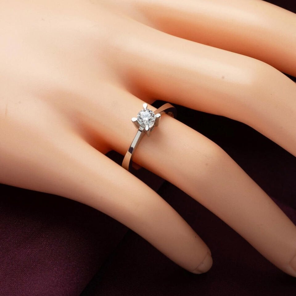 0,39 ct. Katlı Model Tektaş Pırlanta Yüzük