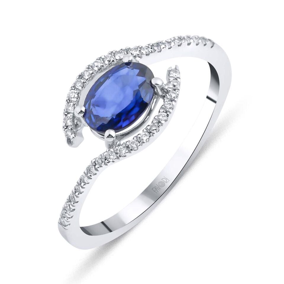Safir Taşlı Pırlantalı Yüzük