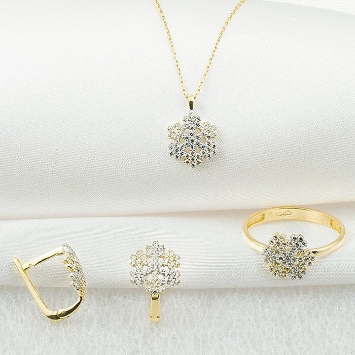 Kartanesi Taşlı 14 Ayar Altın Takı Seti